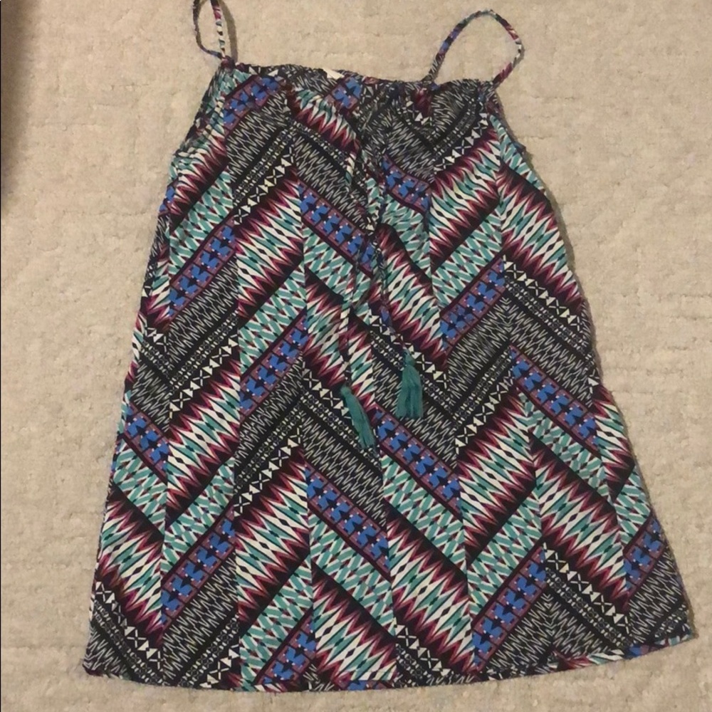 Hello Lovelies, I am selling a patterned tunic!